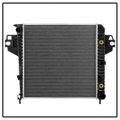 SPYDER xTune 02-06 Jeep Liberty 3.34L Radiator (CDR-K8JLI02334) 9945335