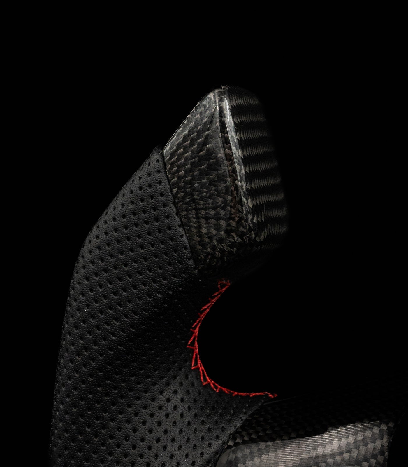 TESLA MODEL 3 / Y PERFORATED LEATHER KNIGHT RIDER GLOSS CARBON STEERING WHEEL