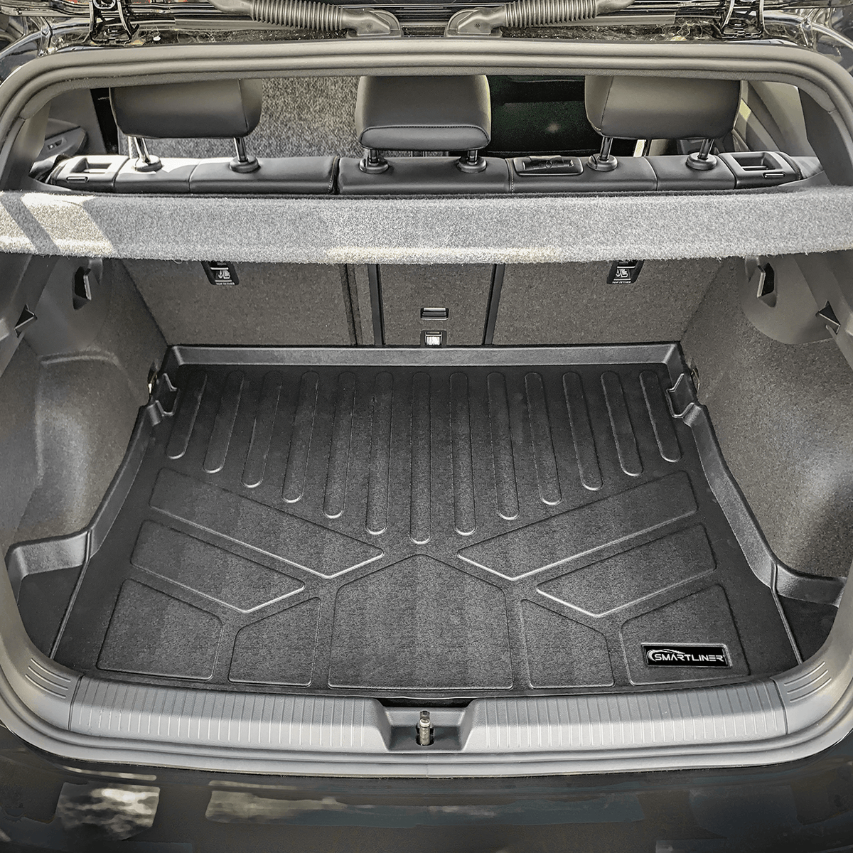 2022-2026 Volkswagen Golf R Cargo Liner|Crew Cab Models|SMARTLINER
