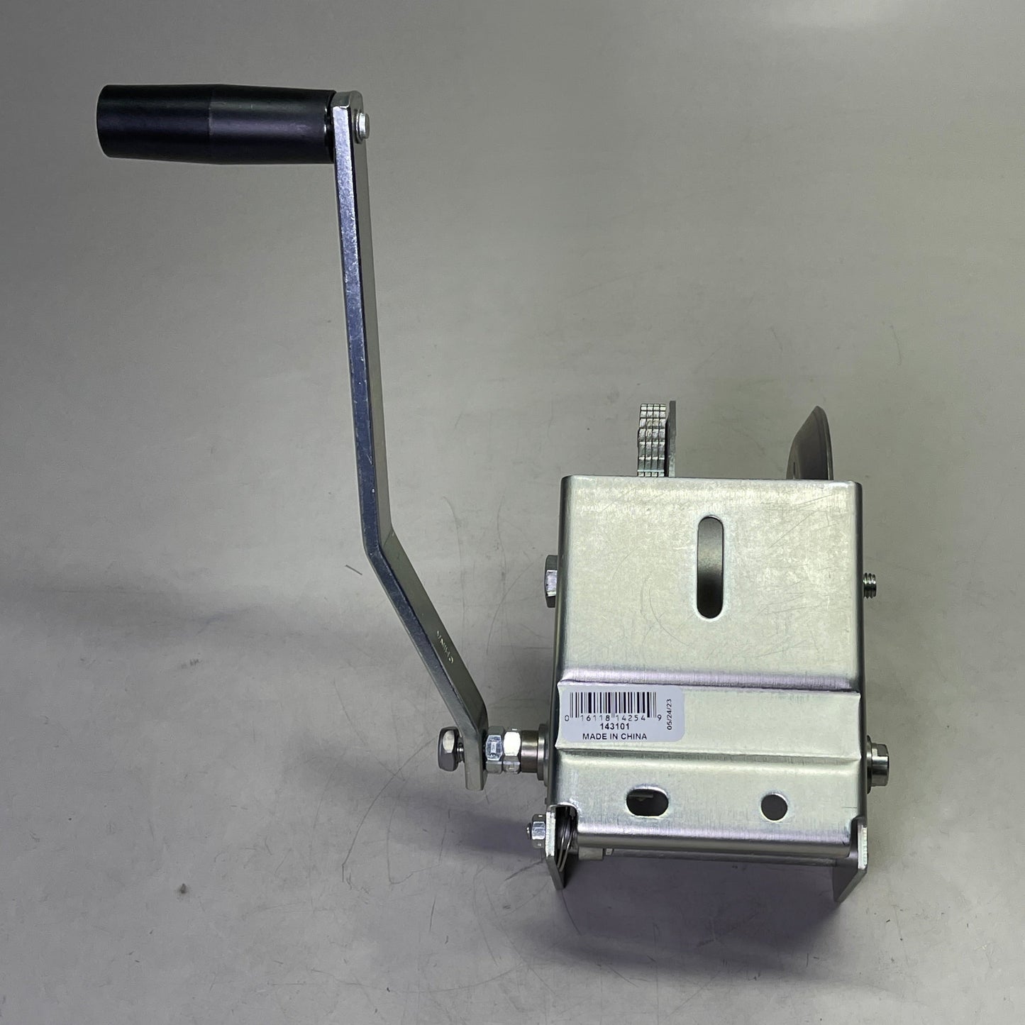FULTON Automatic Brake Hand Winch, 1500-Lb. Load Capacity 143101