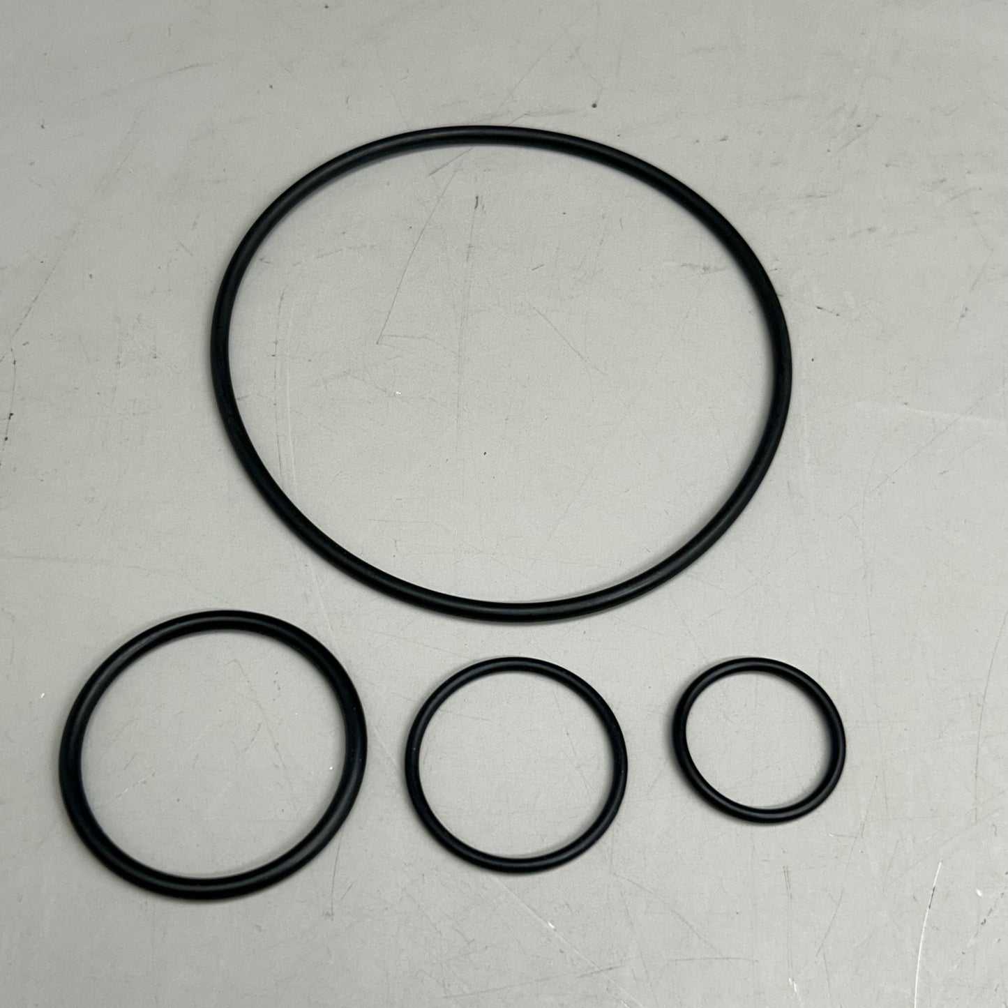 MAHLE Engine Water Pump Mounting Gasket Replacement Part For Chevy GS33752