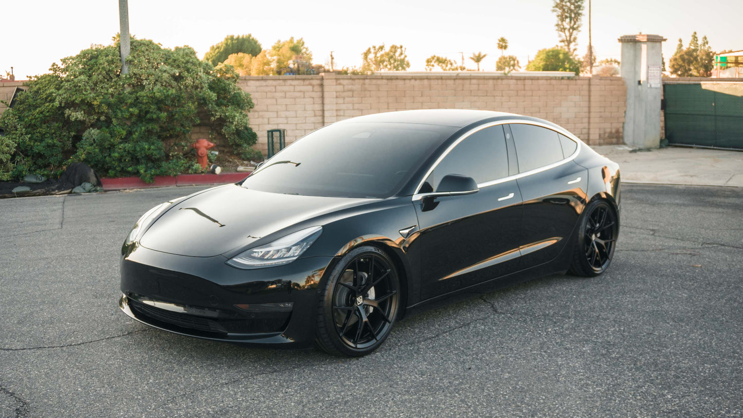 STREET+ COILOVERS SUSPENSION KIT - TESLA MODEL 3