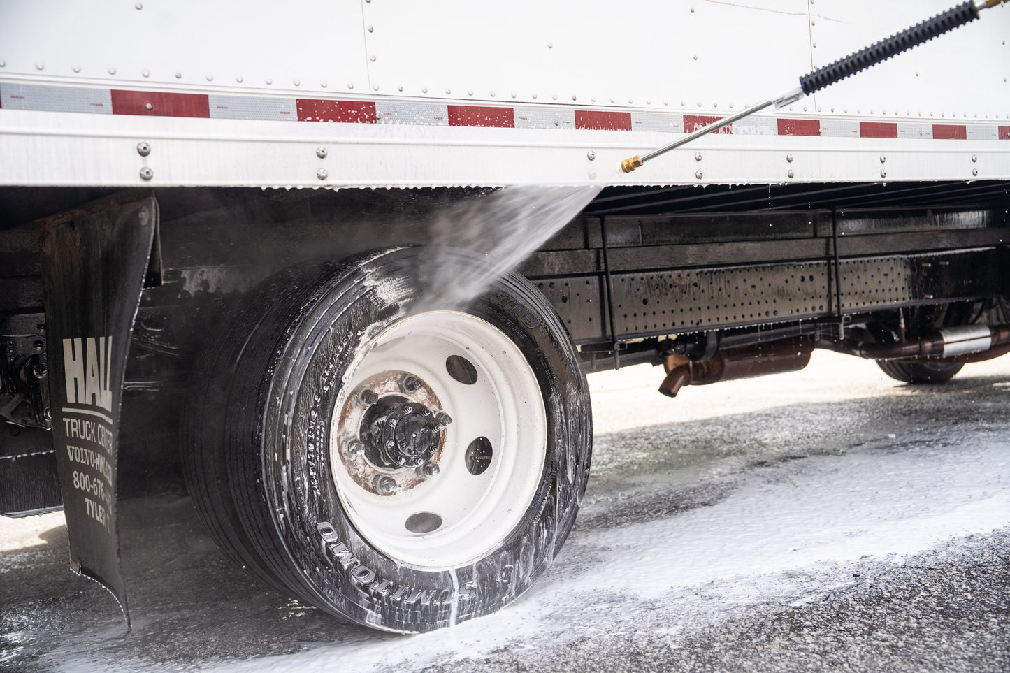 Hammer Down Heavy Duty Truck Wash Soap with Wax