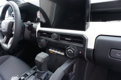 VENT TRIM 3 PC (2024+ TACOMA / 2025+ 4RUNNER) - BLACK
