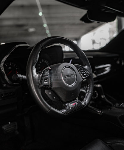 CAMARO 16-24 CARBON FIBER STEERING WHEEL TRIM COVER