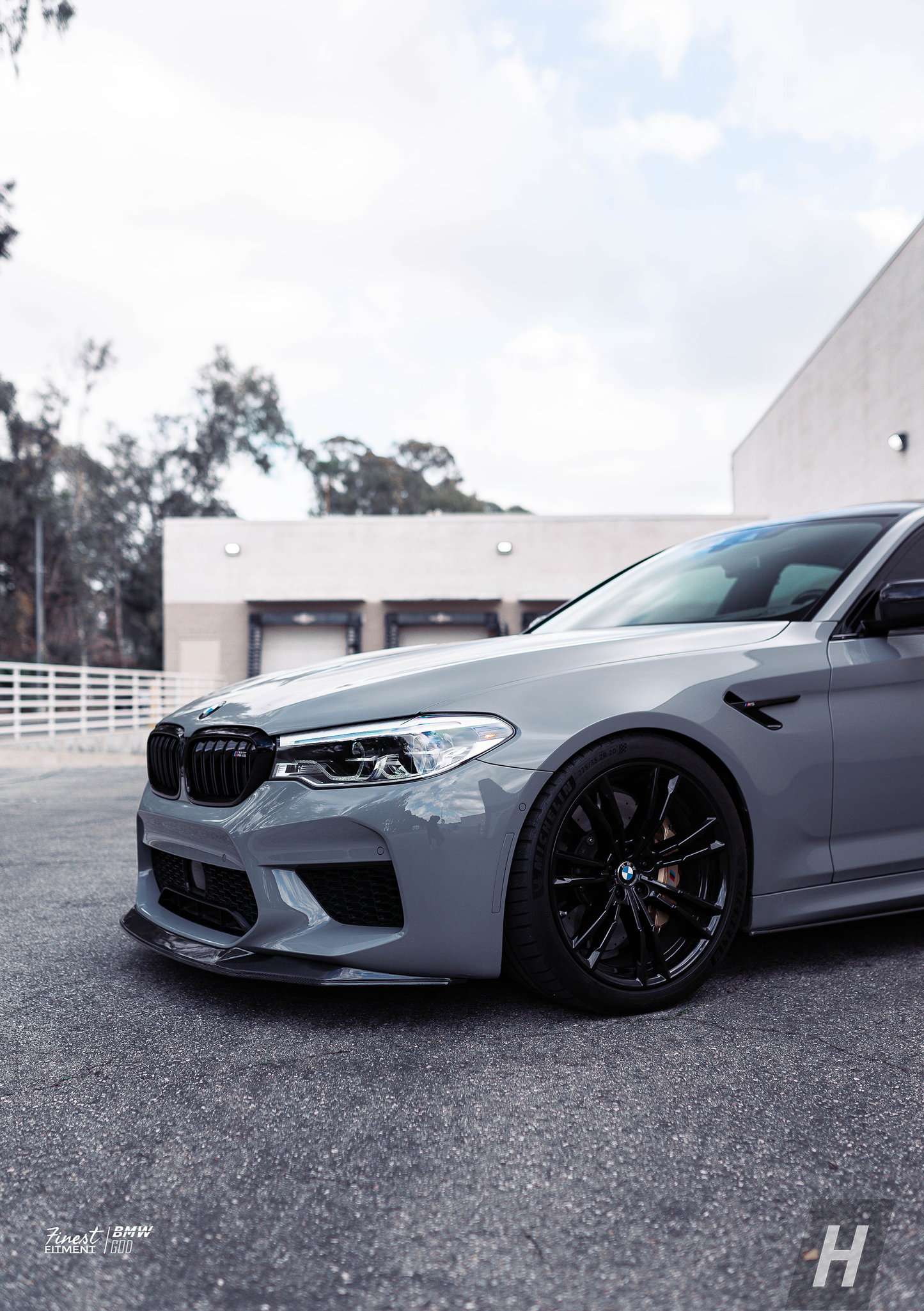 GTS V1 Carbon Fiber Front Lip - F90 M5
