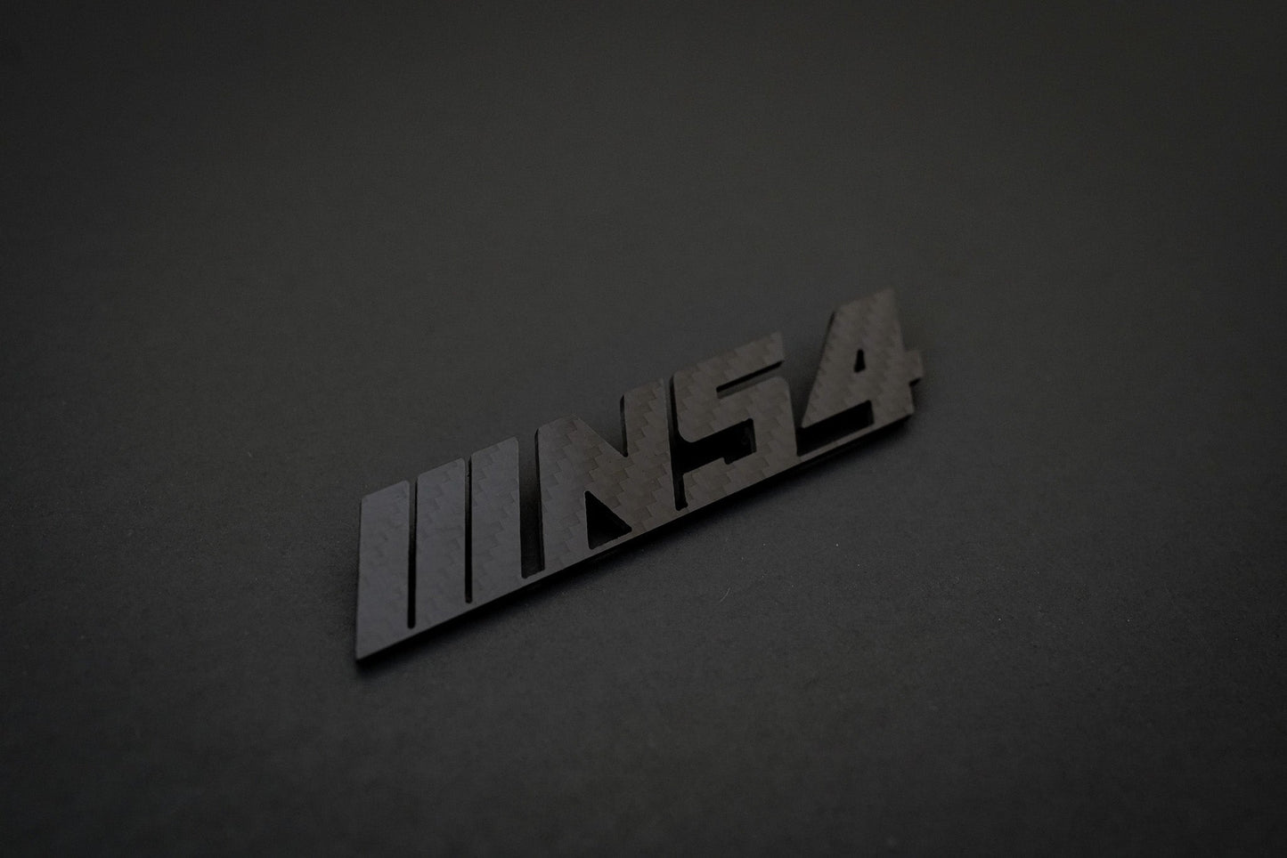 BMW Carbon Fiber E92 Emblem Gloss & Matte
