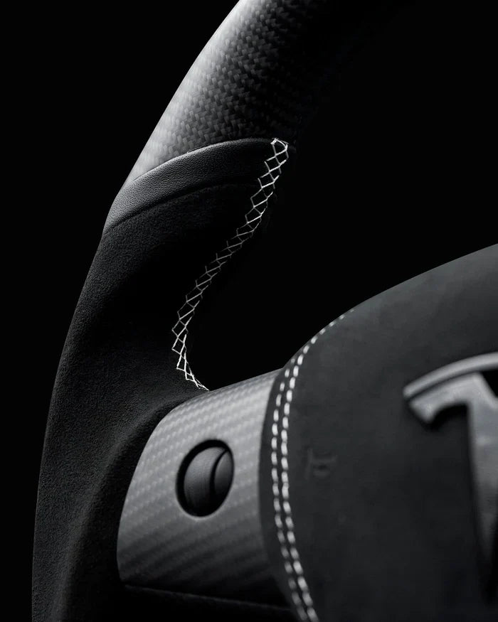 Sixth Element TESLA MODEL Y / MODEL 3 BLACK ALCANTARA PCH MIDNIGHT WHITE ACCENTS GLOSS CARBON STEERING WHEEL
