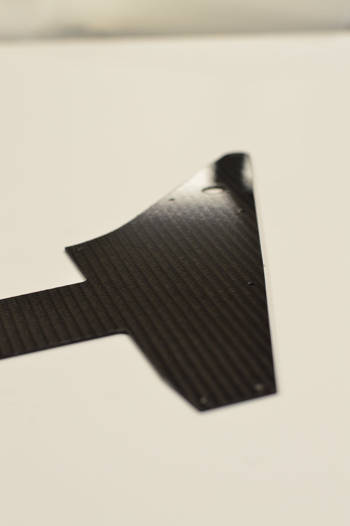 CARBON FIBER Custom 76 Explorer Re-Issue Style Guitar Pick Guard for Gibson