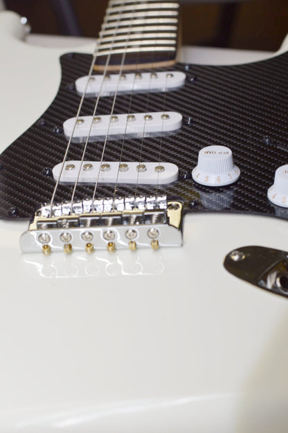 Fender Strat Stratocaster 11 Hole CARBON FIBER pickguard SSS
