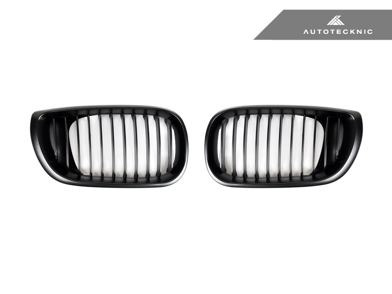 AutoTecknic Stealth Black Front Grille Set - BMW E46 3-Series LCI Sedan (2002-2005)