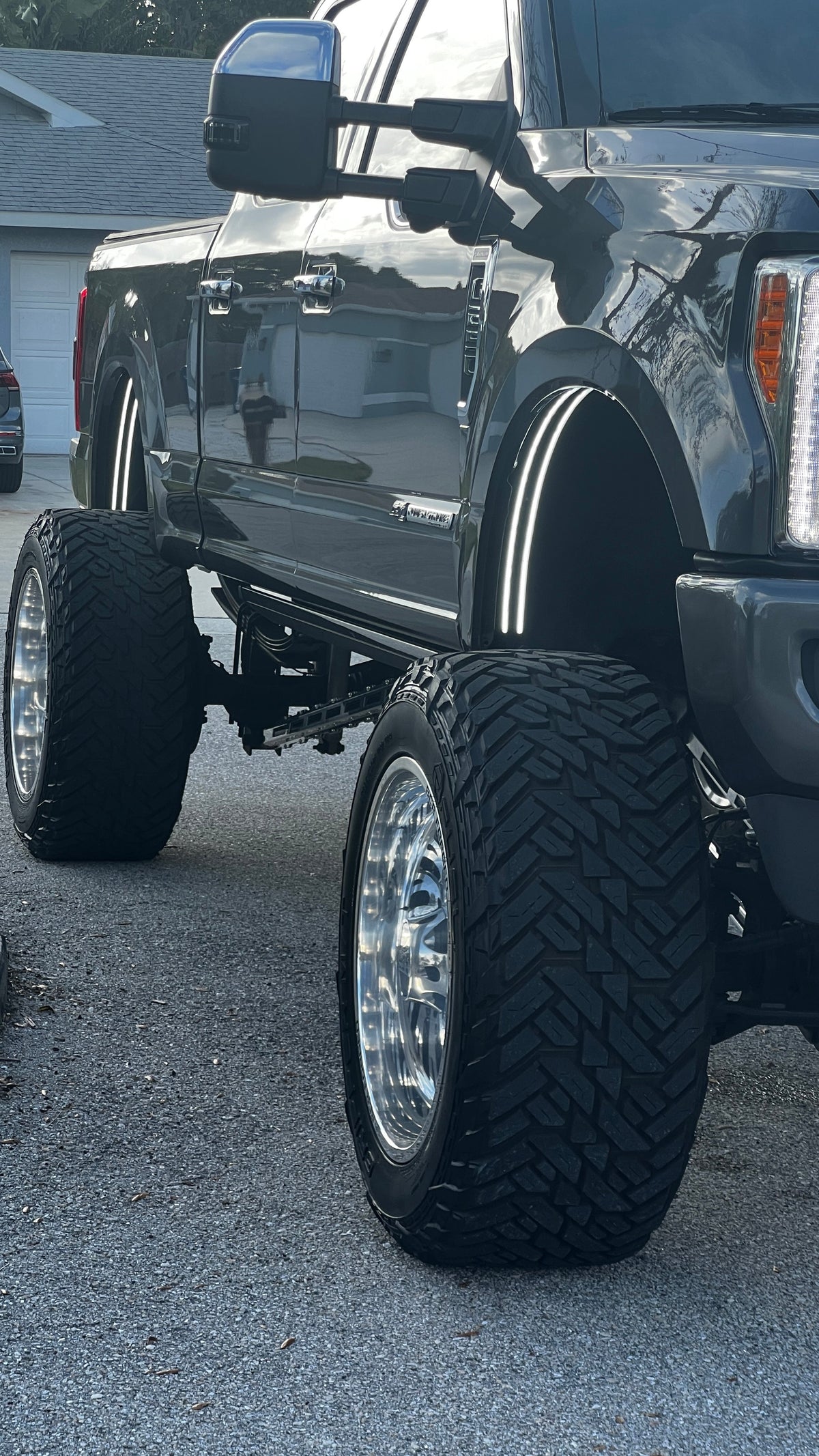 Fender-Well “Ghost” LED Light Kit – 4-Piece, Fits U.S. Full-Size Trucks w/ Plastic Liners, IP68, T52 Aluminum