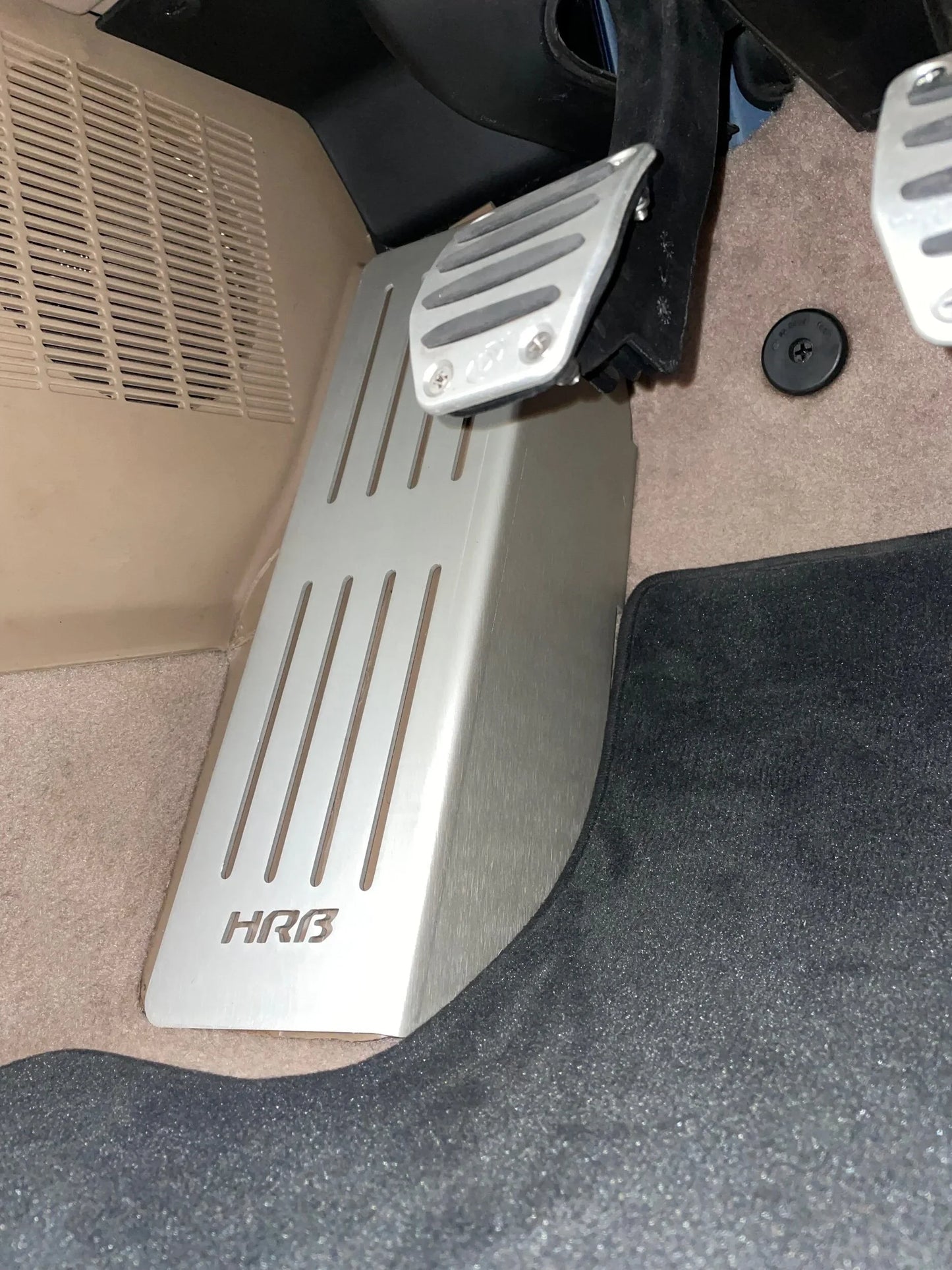 - HRB BMW Z3 Dead Pedal