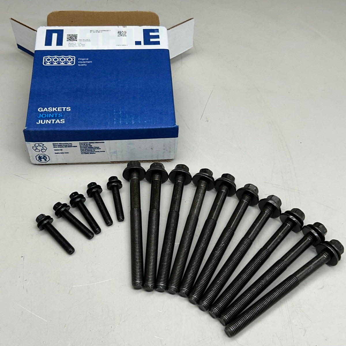 MAHLE Engine Cylinder Head Bolt Set For Chrysler, Dodge & Jeep GS33429