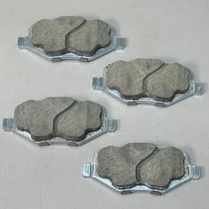 WAGNER OEx Ceramic Disc Brake Pad Set 4 1/2" x 2" Grey OEX1377