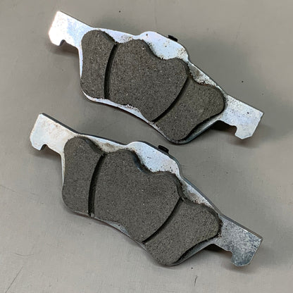 WAGNER OEx Disc Front Brake Pad Set 7" x 3" Grey OEX1047