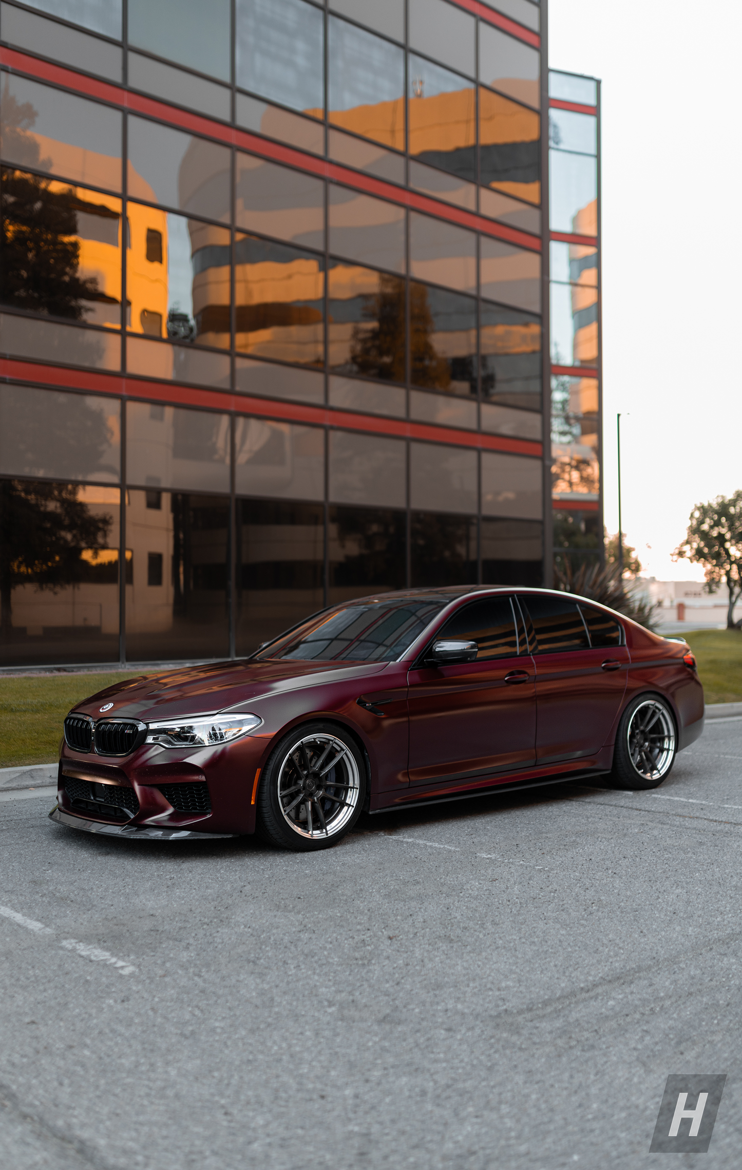 GTS V1 Carbon Fiber Front Lip - F90 M5