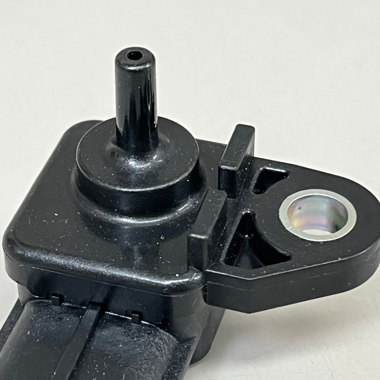 MAZDA Boost Sensor Fits 7 Models Genuine OEM KL47-18-211A