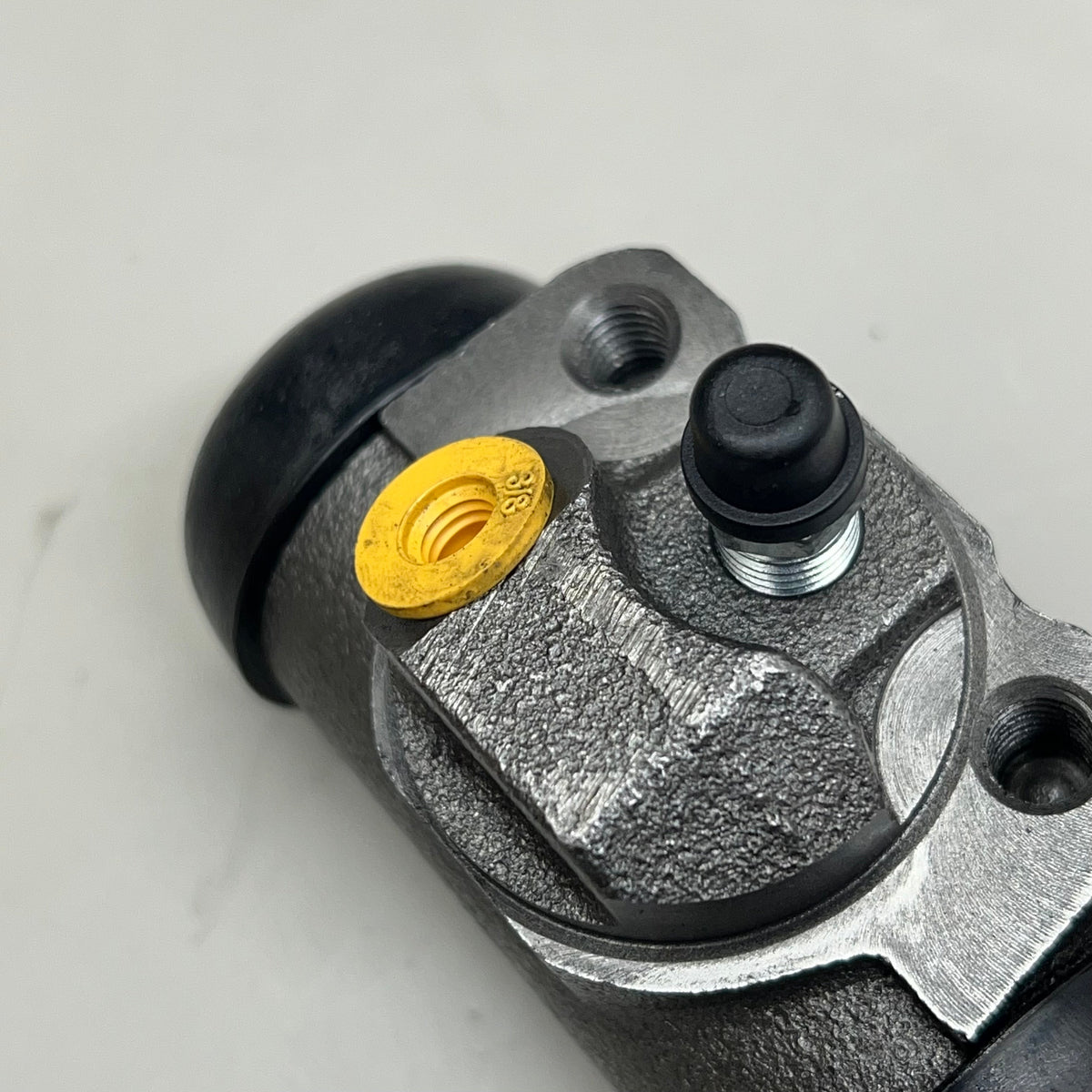 NAPA Wheel Cylinder for Ford & International Vehicles 37250