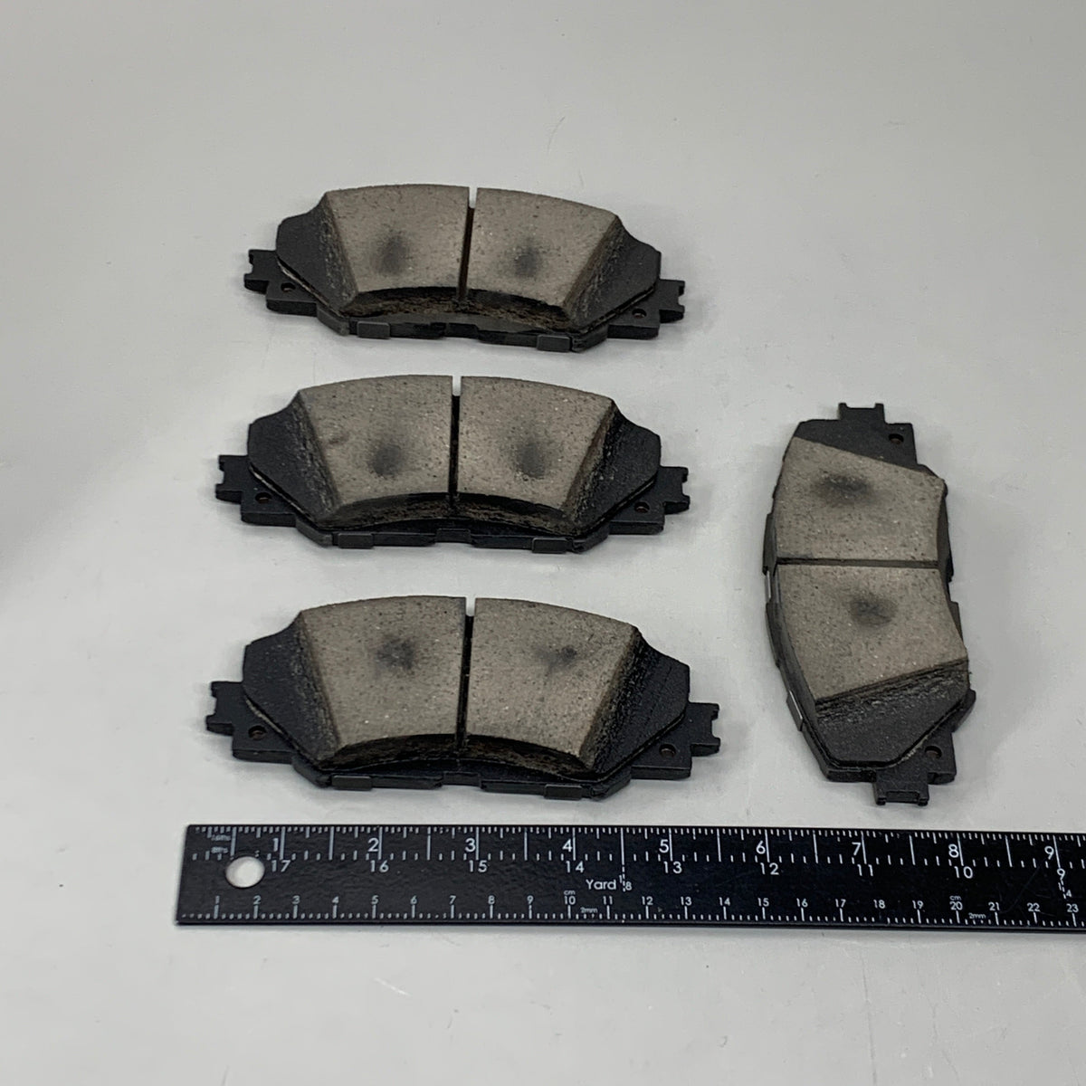 BECK ARNLEY Disc Brake Pad for Toyota Lexus Pontiac & Scion 089-1786