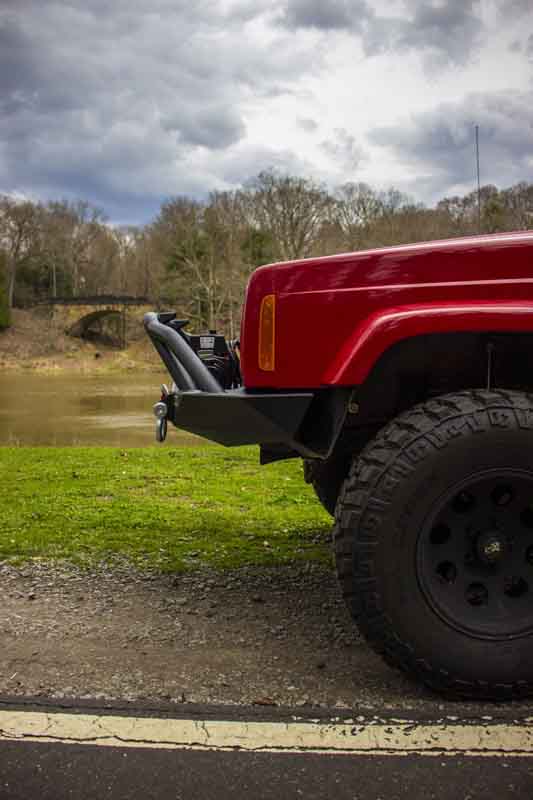 Fishbone Offroad Bullhead Front Winch Bumper with Grille Guard for 1984-2001 Jeep Cherokee FB22060