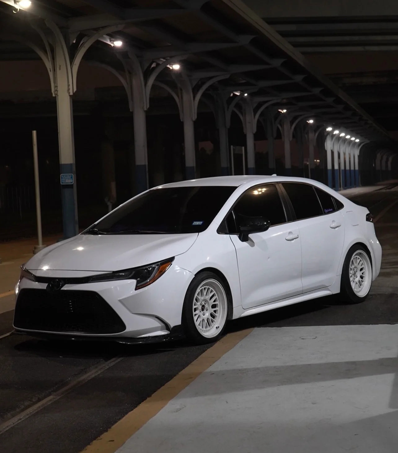 Whistler SK1 Full Gloss White Wheels – Set of 4