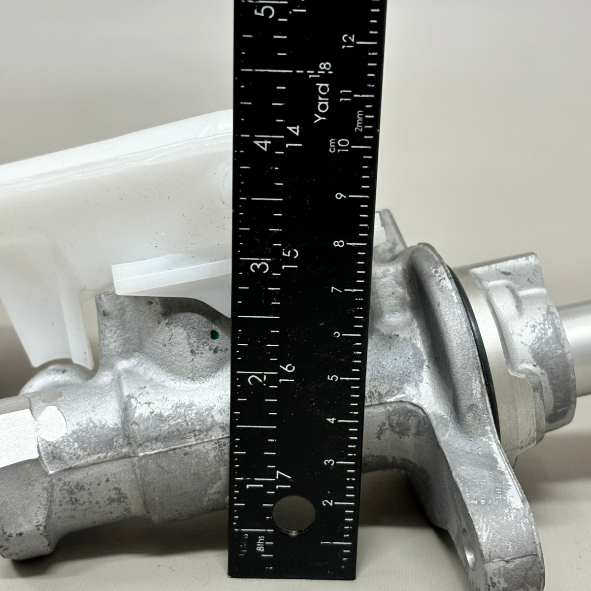 MAZDA OEM Genuine Tandem Master Cyl Silver Clear DAY6-43-40 ZB