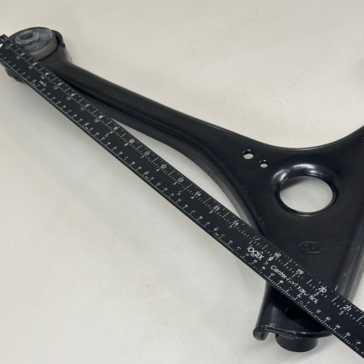 CARQUEST Front Left Lower Suspension Control Arm for Ford & Mercury 520-243
