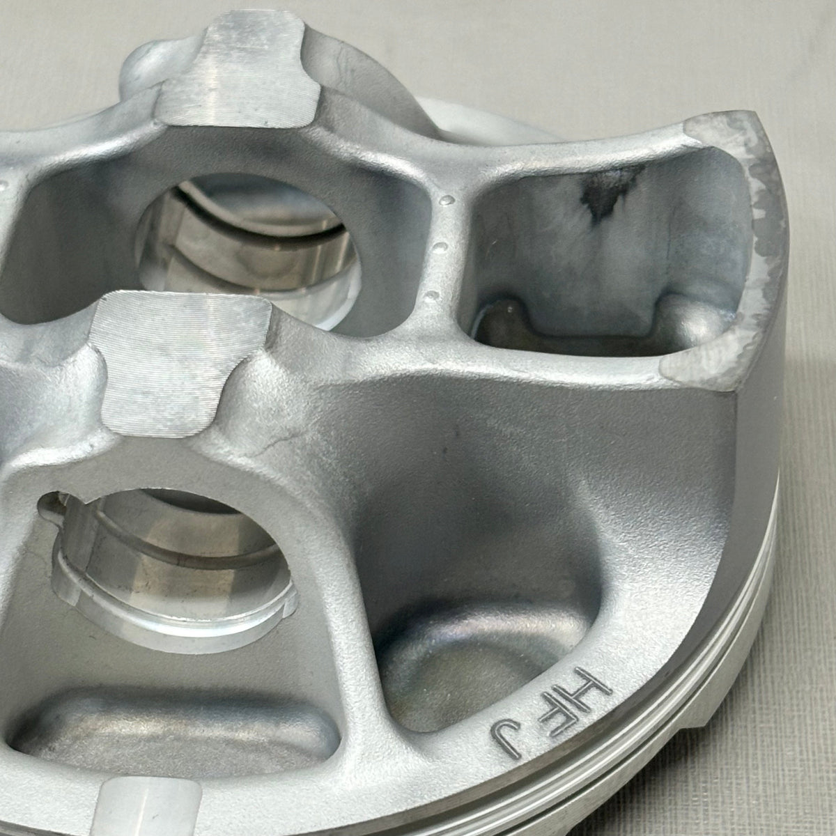 HONDA Piston for CRF250 R CRF250 RW CRF250 RX CRF250R CRF250RX OEM 13101-K95-AA0