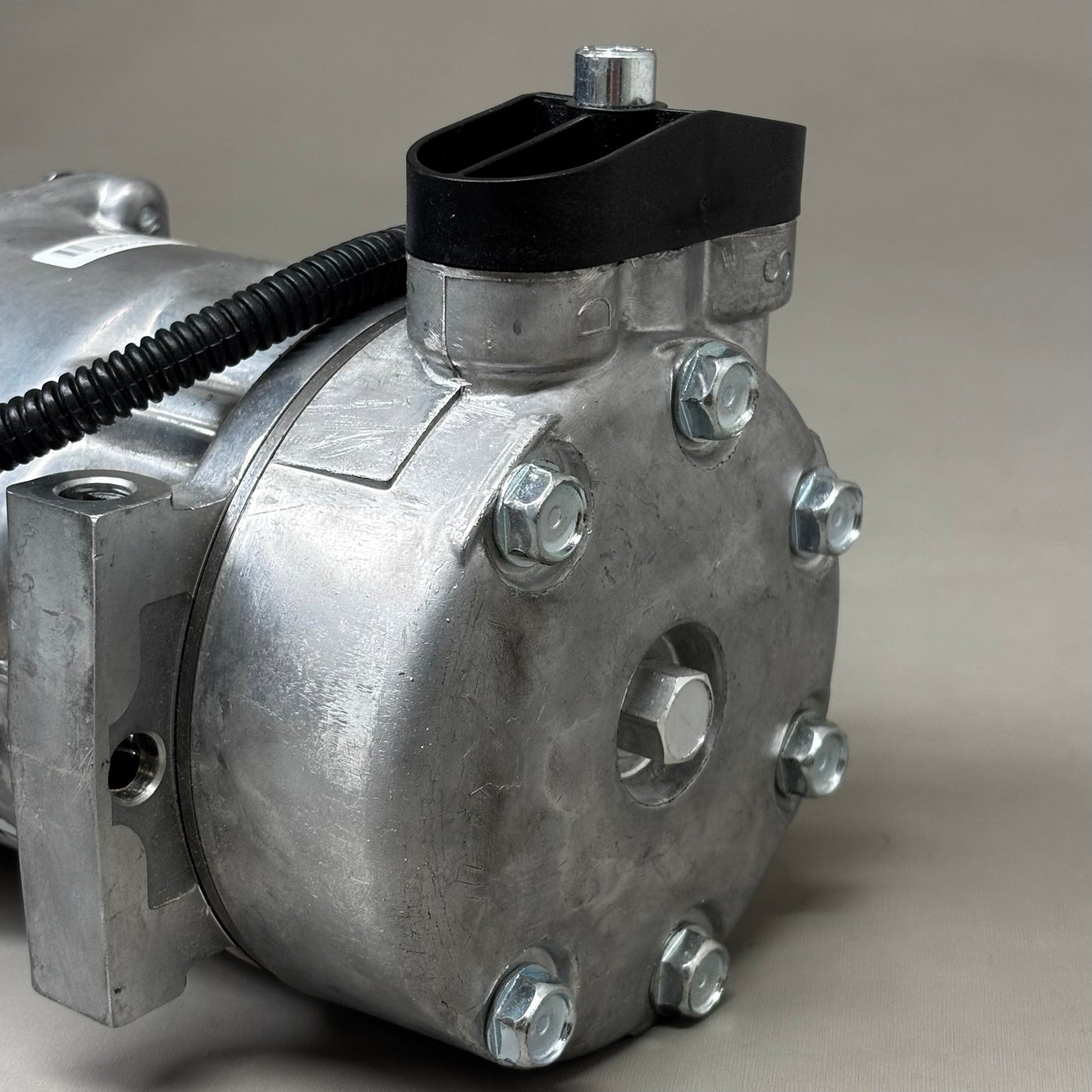 DRIVE WORKS A/C Compressor DW67550 (Remanufactured)