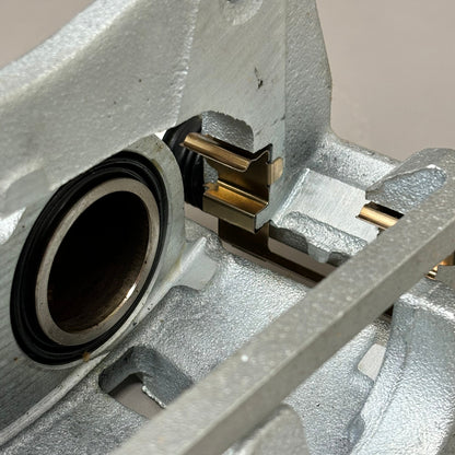 HONDA Caliper Left Front Assembled in USA Genuine OEM 45019-SZA-305