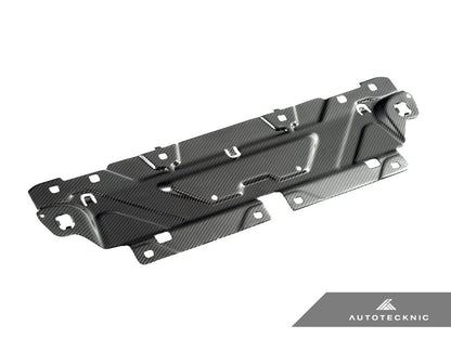 AutoTecknic Dry Carbon Fiber Cooling Shroud - BMW G22/ G26 4-Series