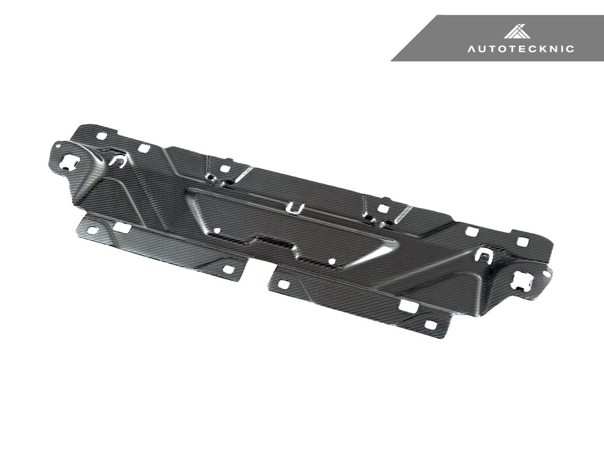 AutoTecknic Dry Carbon Fiber Cooling Shroud - BMW G22/ G26 4-Series