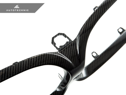 AutoTecknic Replacement Dry Carbon Grille Surround - BMW F9X M8