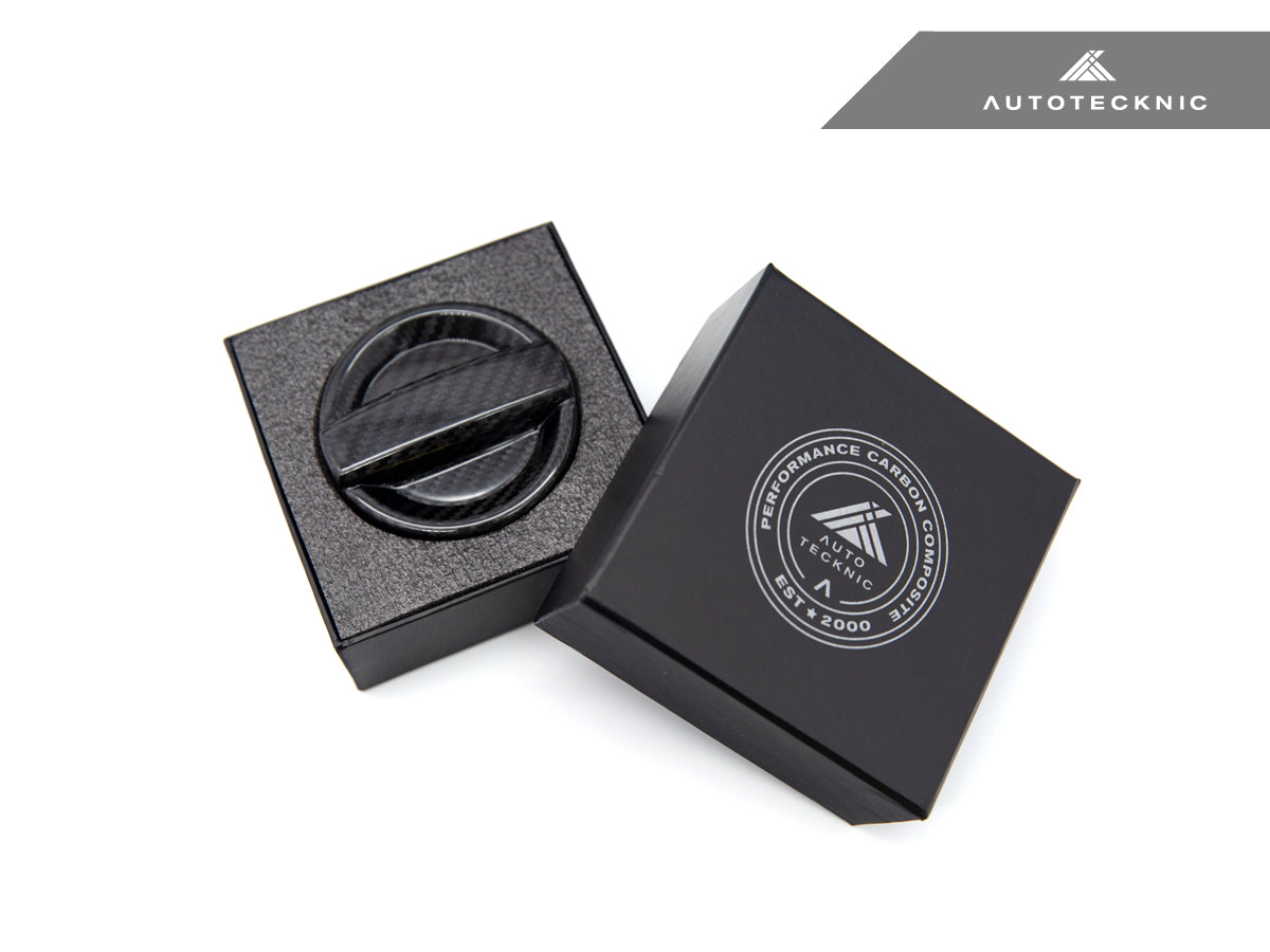 AutoTecknic Dry Carbon Competition Oil Cap Cover - BMW F91/ F92/ F93 M8