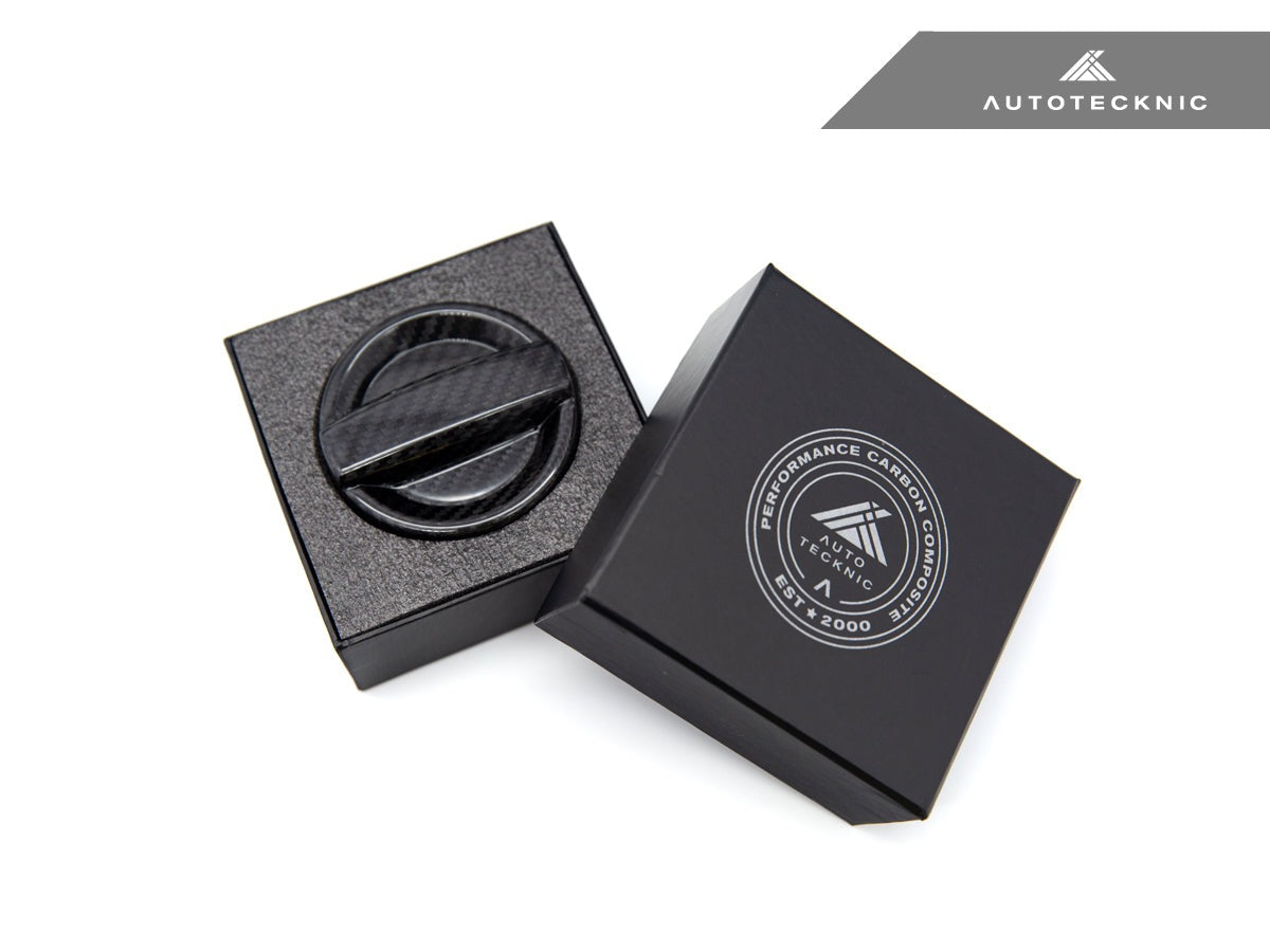 AutoTecknic Dry Carbon Competition Oil Cap Cover - BMW E90/ E92/ E93 3-Series