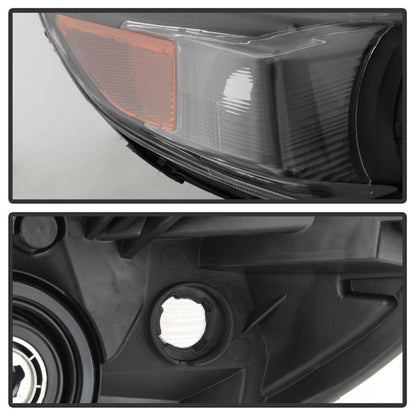SPYDER xTune 11-16 Toyota Sienna SE Passenger Side Halogen Headlight - OEM Right (HD-JH-TSIE11-OEBK-R) 9039638