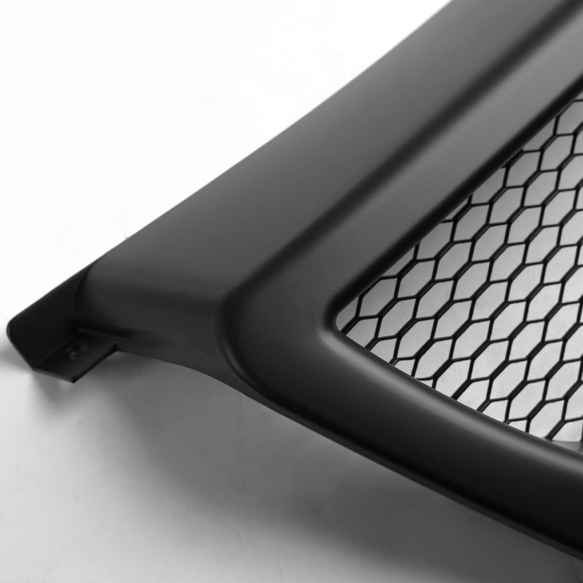 2005-2006 Nissan Altima Black ABS Mesh Grille