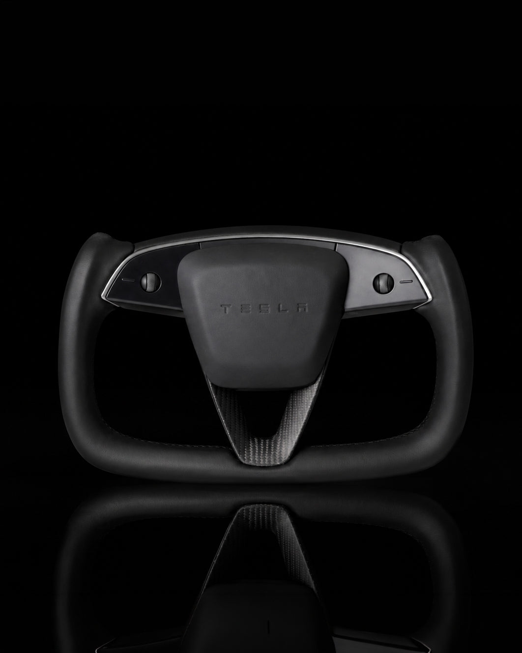 TESLA MODEL 3 HIGHLAND SMOOTH LEATHER YOKE DRY MATTE CARBON STEERING WHEEL (Copy)