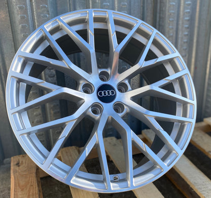AU1 20x9.0 5x112 +32 66.6 Silver Machined Face