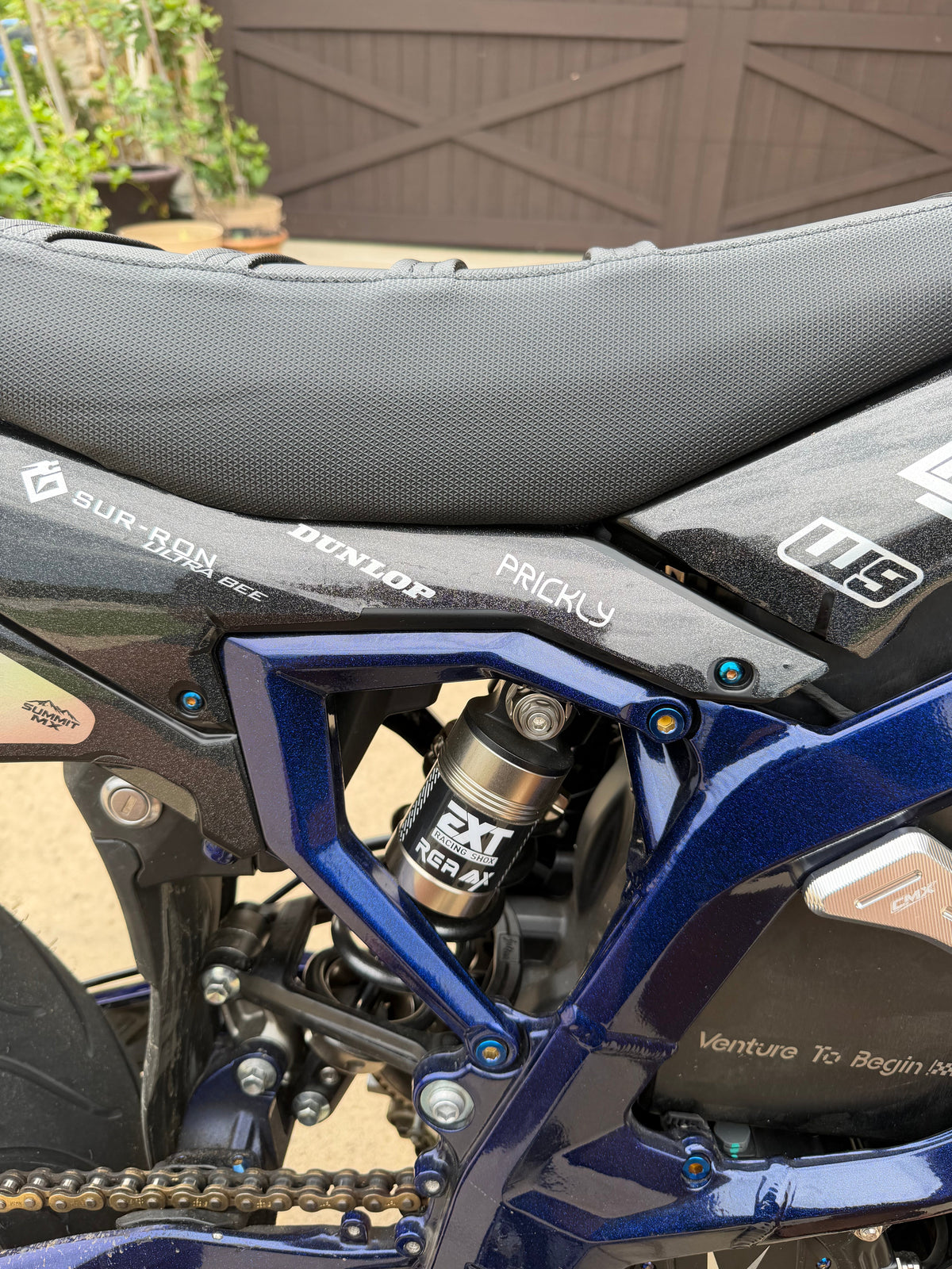 Titanium Ultrabee Subframe plastics bolts