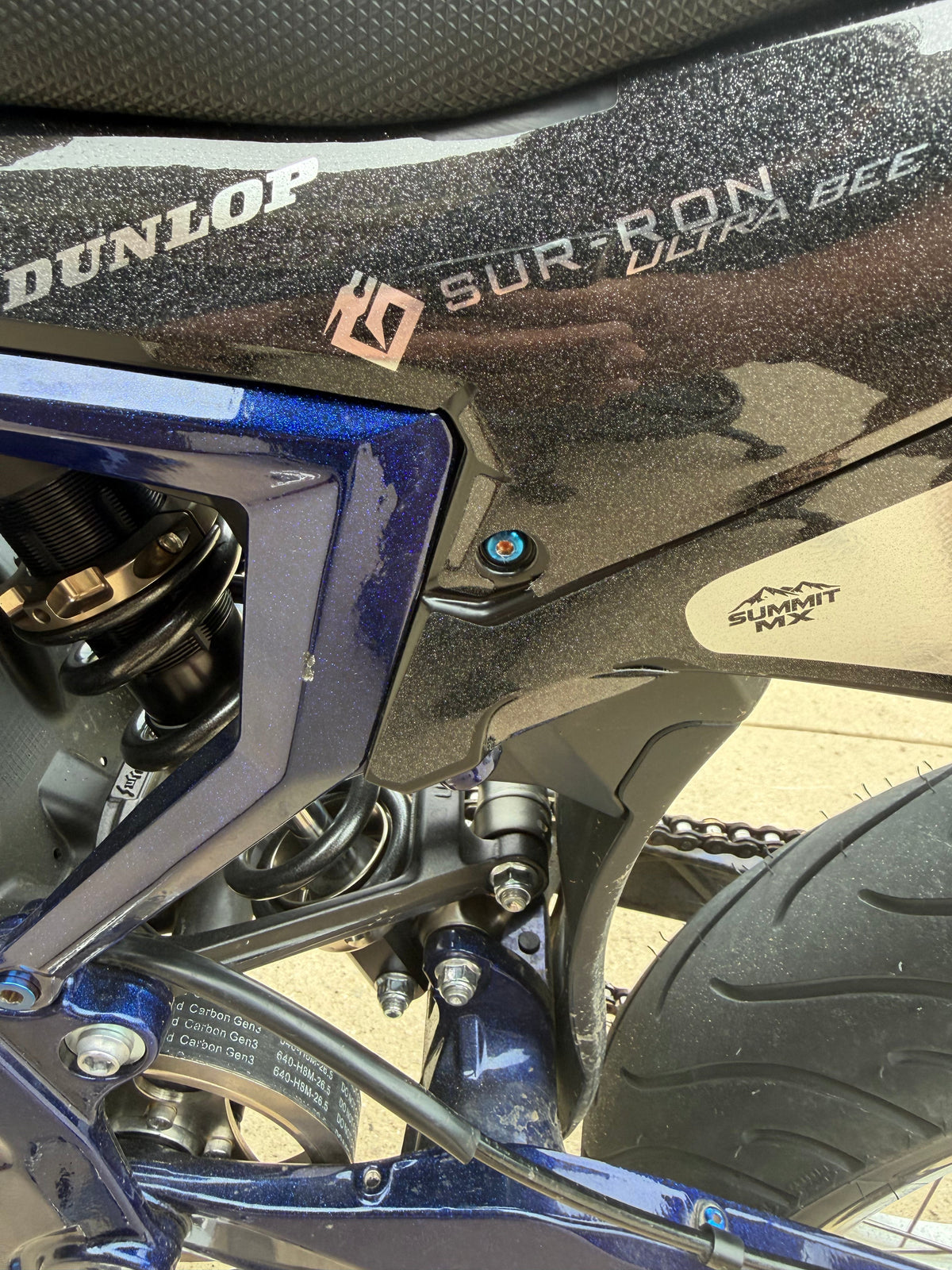 Titanium Ultrabee Subframe plastics bolts