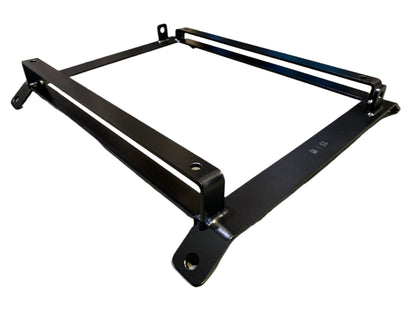 95-00 LS400 Seat Bracket RH