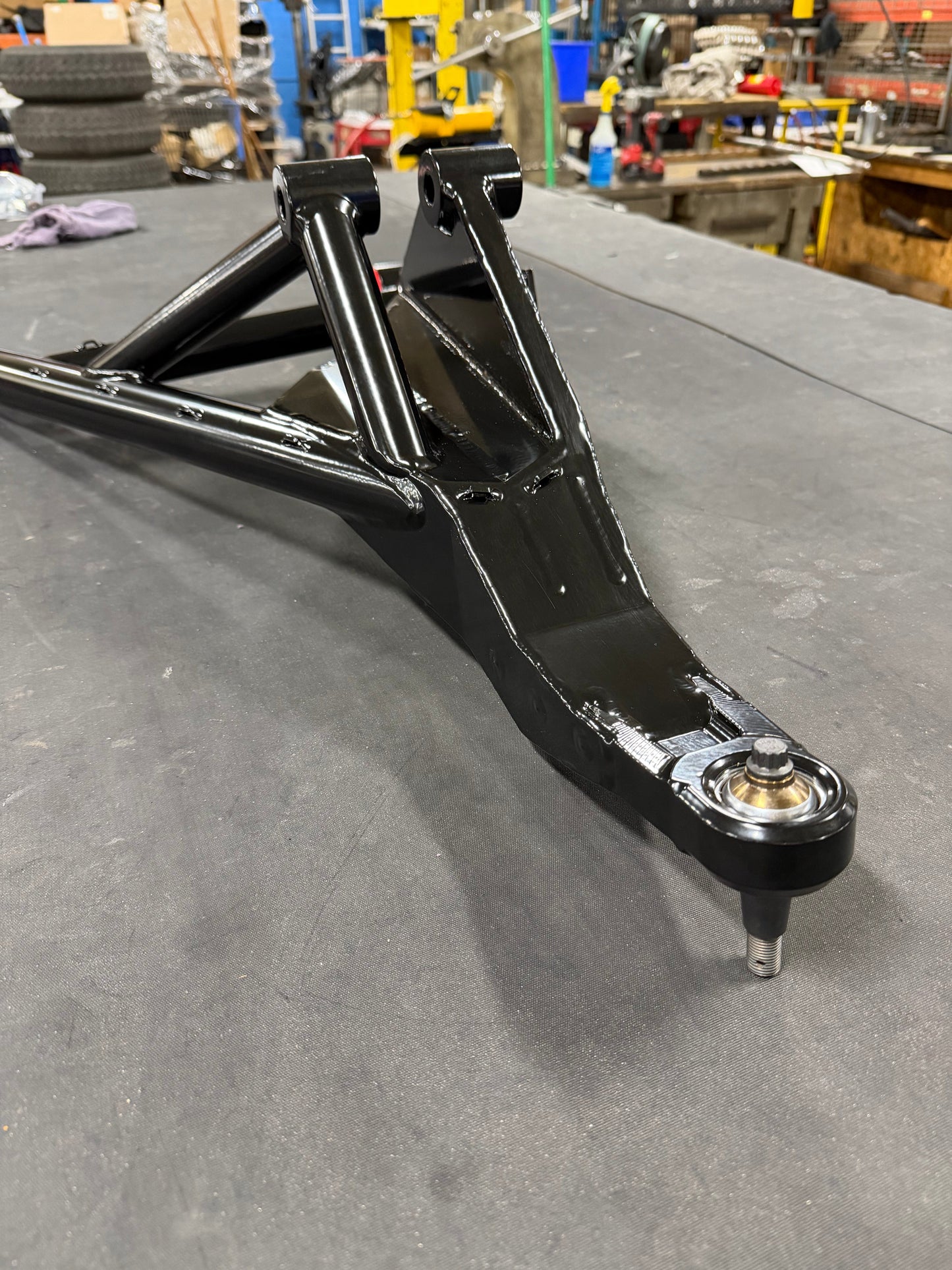 Can-Am Maverick R High Clearance Lower A-Arms