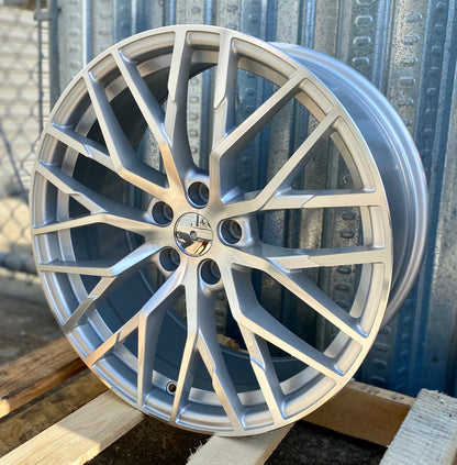AU1 19x8.5 5x112 +35 66.6 Silver Machined Face