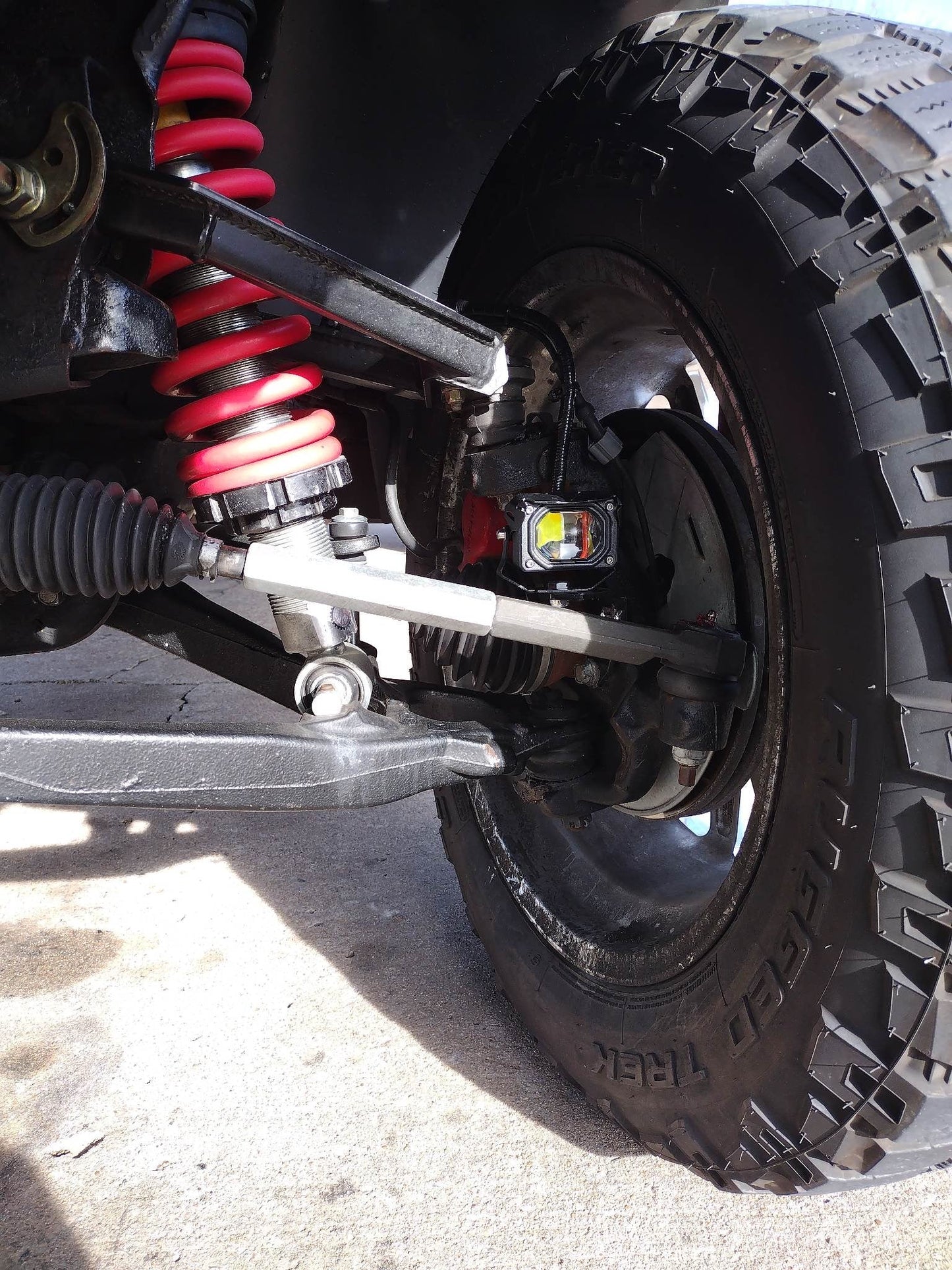Chevy/GMC 1500 Steerable Knuckle Pod Light Mounts (1999-2019)