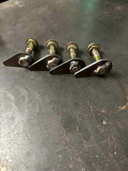 Exhaust Header Down Pipe Bolt and Flag-Nut Set for Jeep TJ / XJ / ZJ / YJ / WJ / LJ