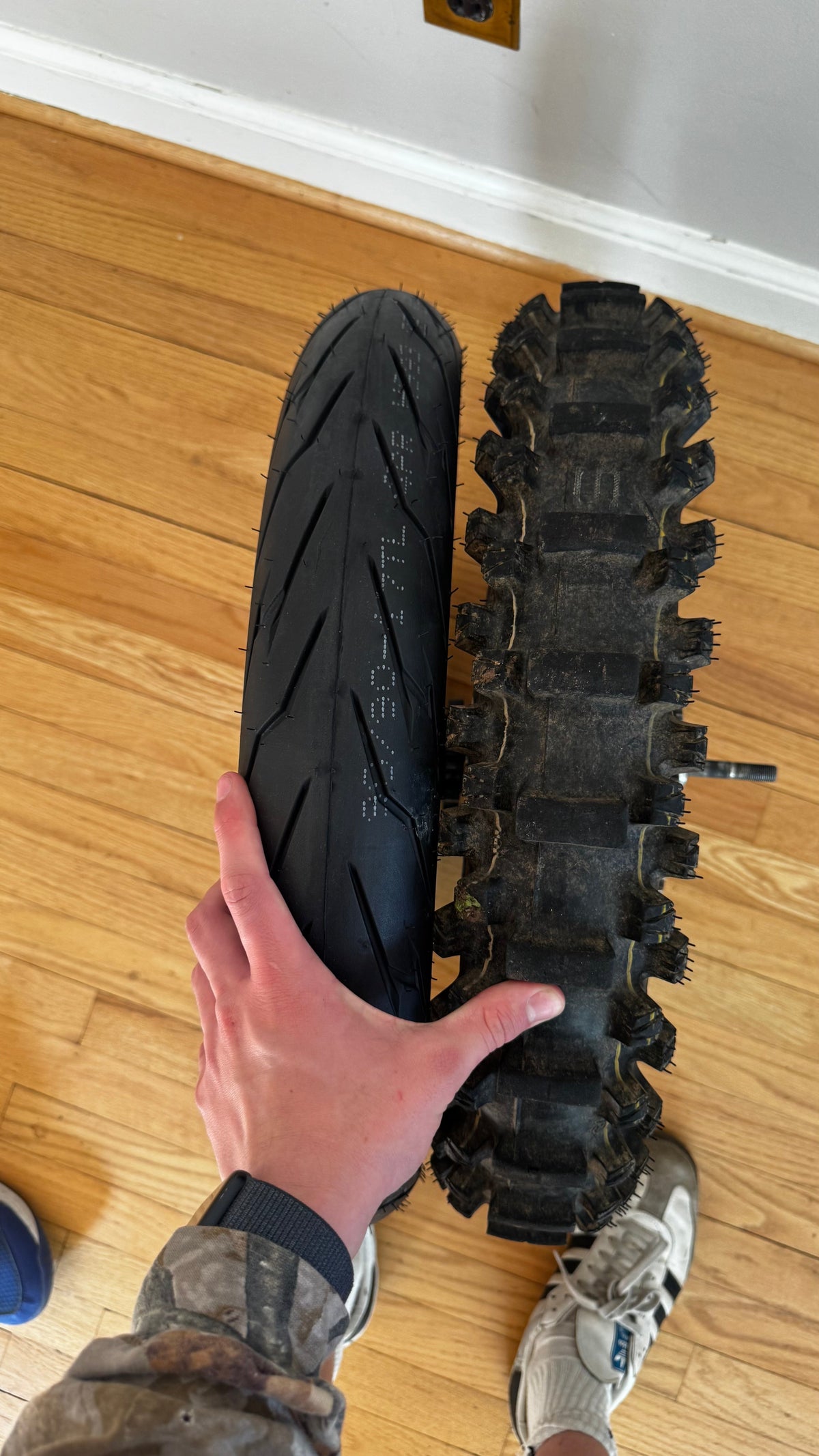 Talaria XXX supermoto wheel set