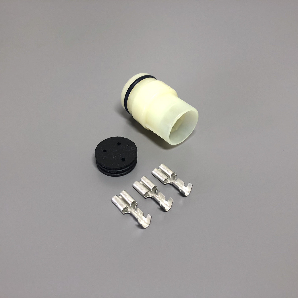 Nippon Denso 3-Pin Round Alternator Regulator Connector Plug Kit