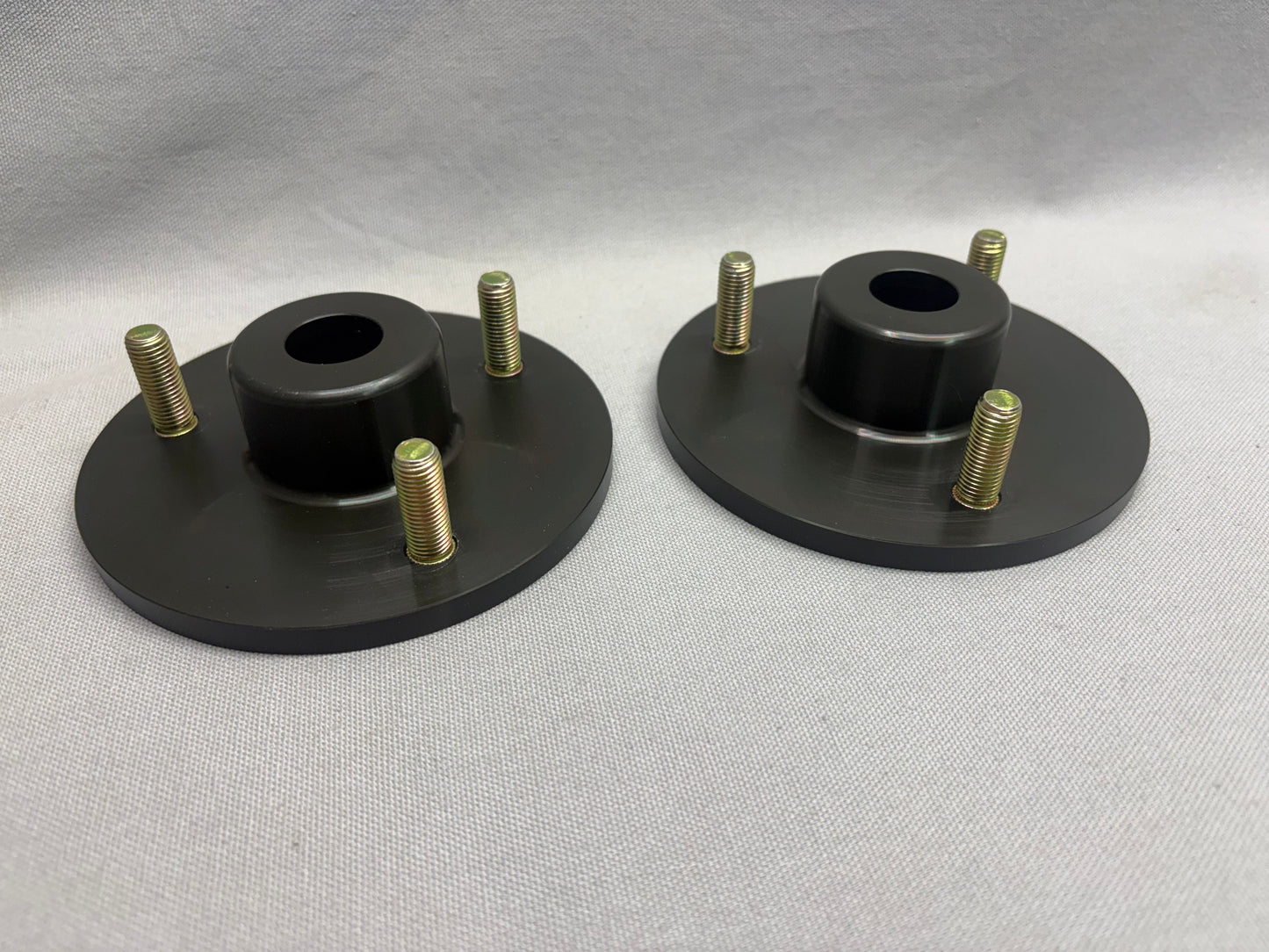 Nissan Titan Swap upper hat set for Tundra shocks